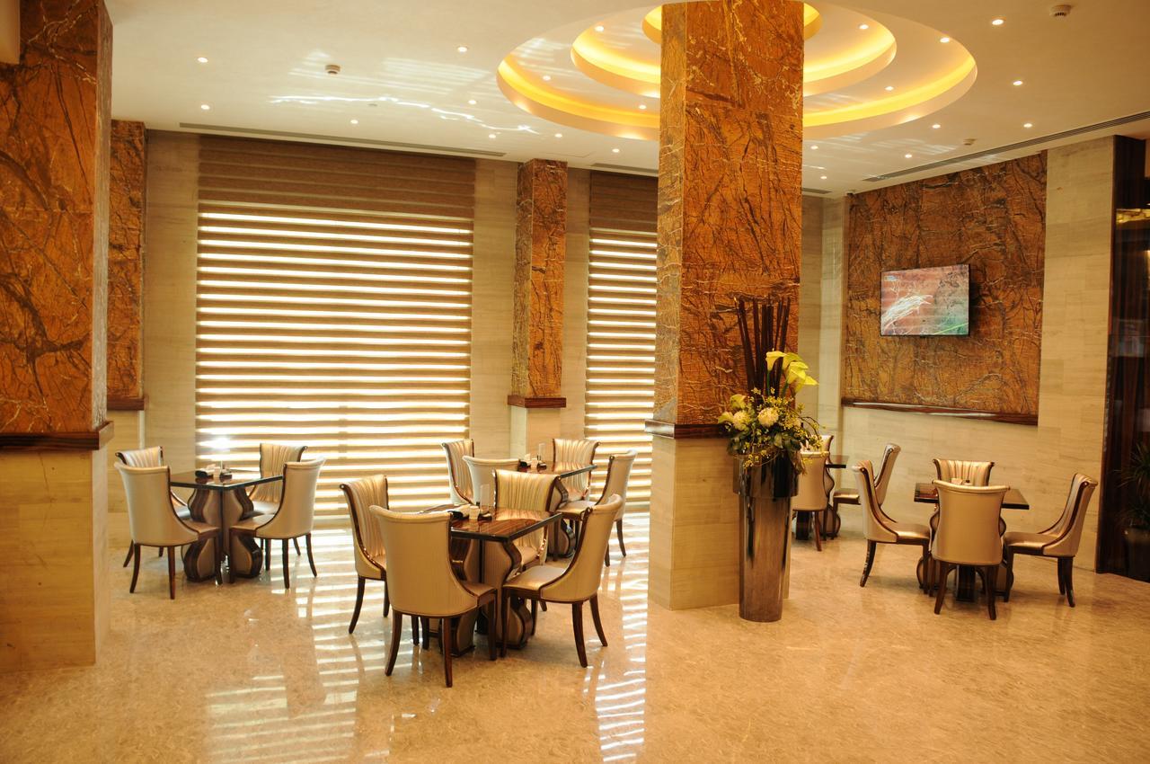 Frsan Palace Hotel Al Manamah Esterno foto